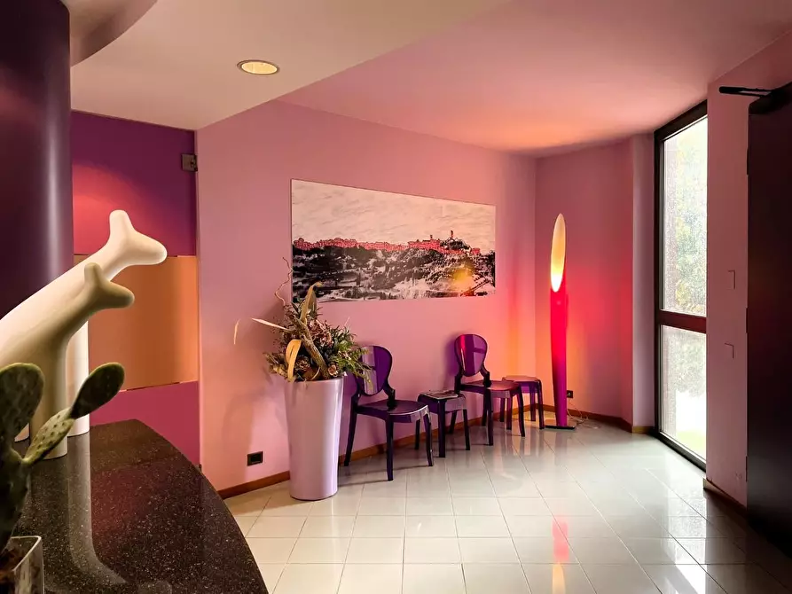 Immagine 7 di Ufficio in vendita  a San Miniato