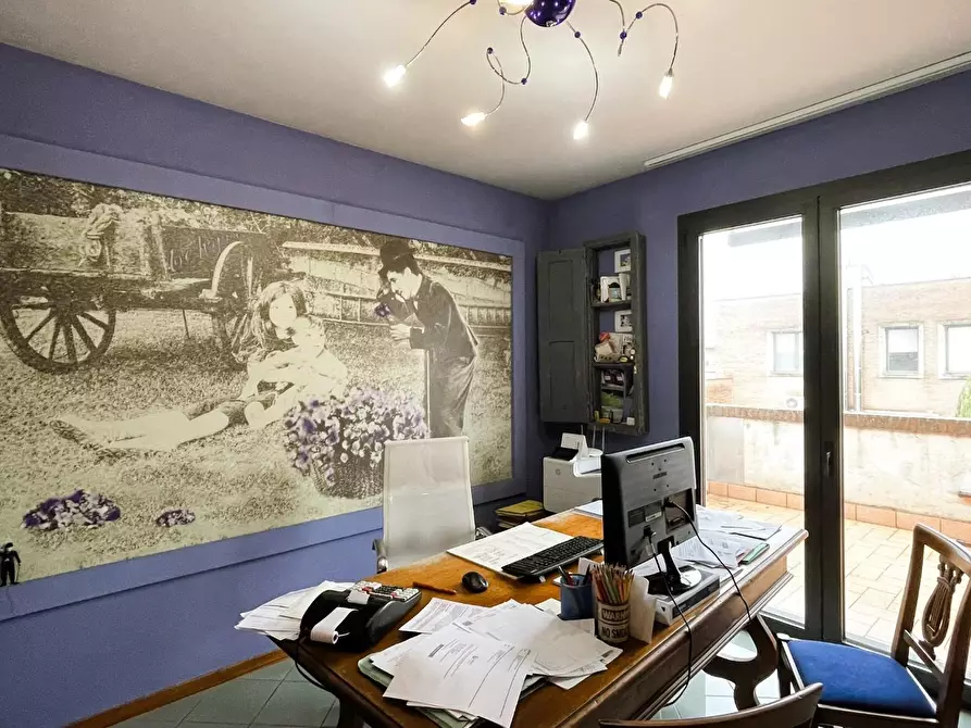 Immagine 13 di Ufficio in vendita  a San Miniato