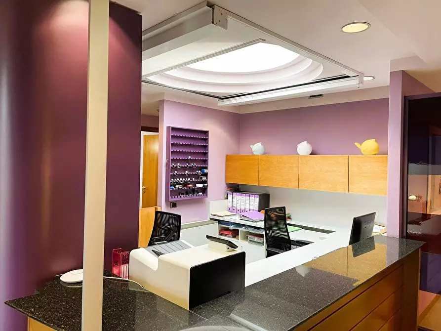 Immagine 3 di Ufficio in vendita  a San Miniato