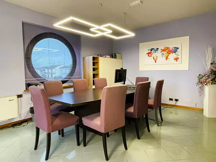 Immagine 1 di Ufficio in vendita  a San Miniato