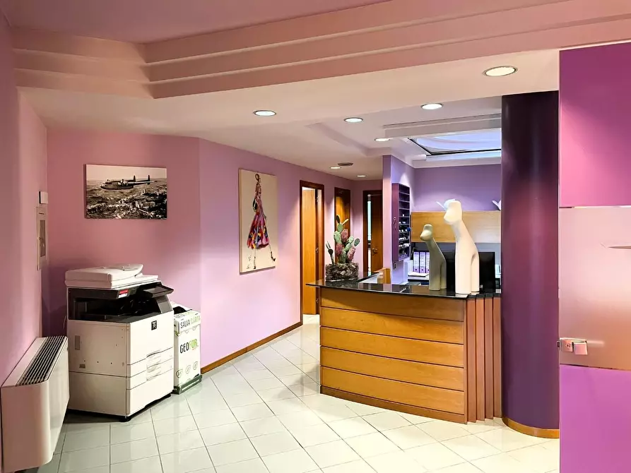 Immagine 4 di Ufficio in vendita  a San Miniato