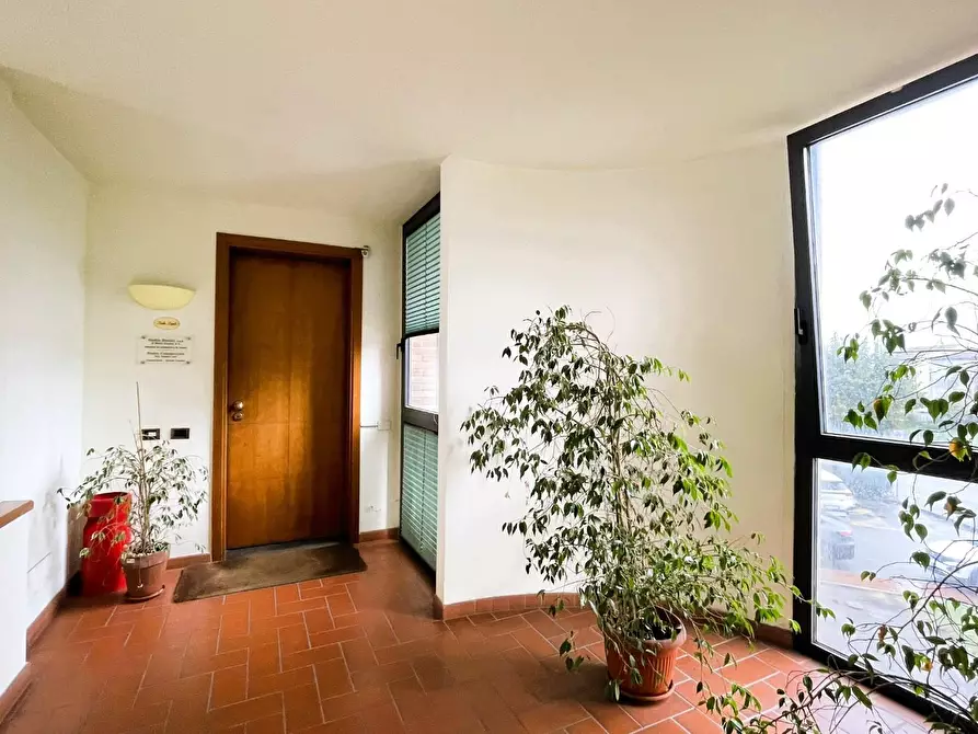Immagine 16 di Ufficio in vendita  a San Miniato