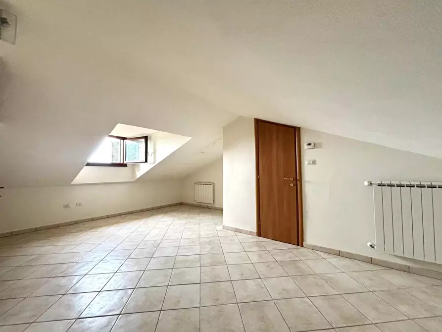 Immagine 11 di Appartamento in vendita  a Peccioli