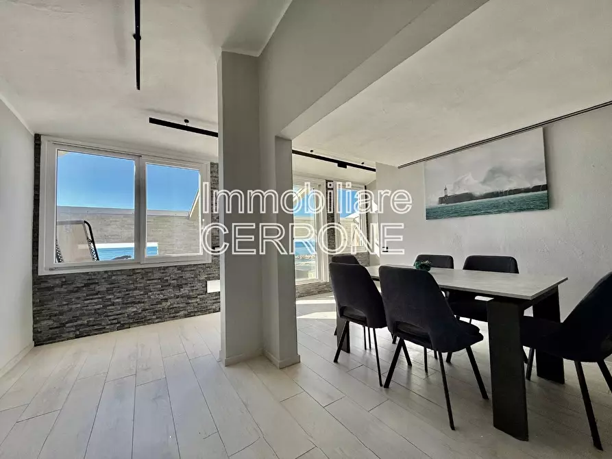 Immagine 10 di Mansarda in vendita  a Cecina