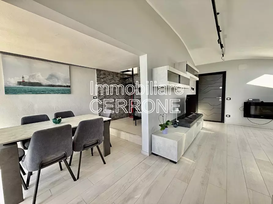 Immagine 11 di Mansarda in vendita  a Cecina