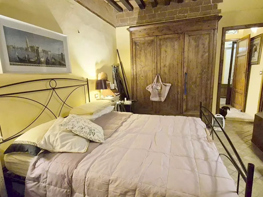 Immagine 23 di Appartamento in vendita  a Camaiore