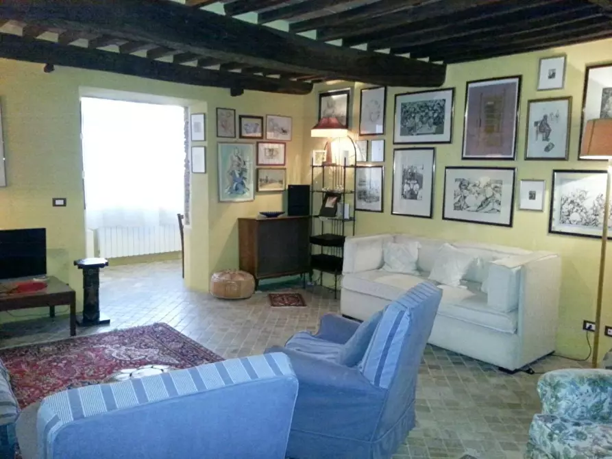 Immagine 9 di Appartamento in vendita  a Camaiore