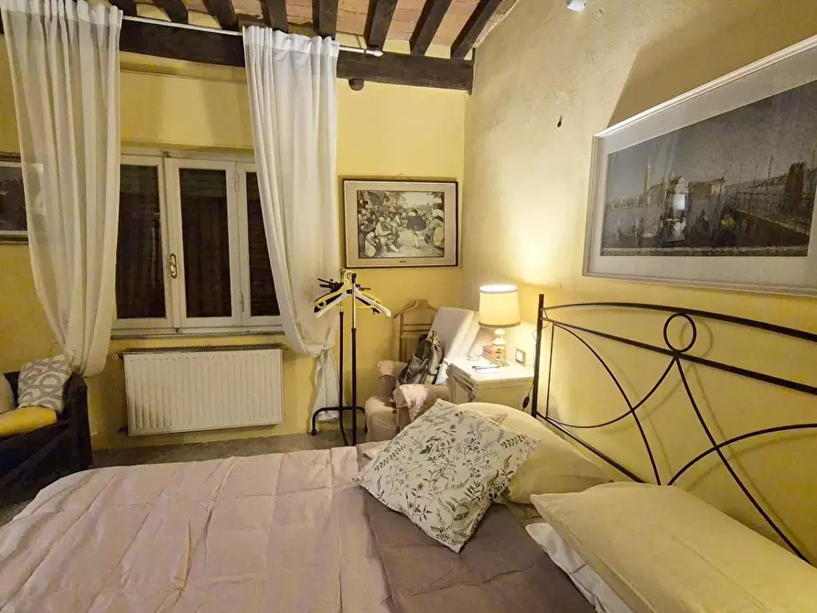 Immagine 19 di Appartamento in vendita  a Camaiore