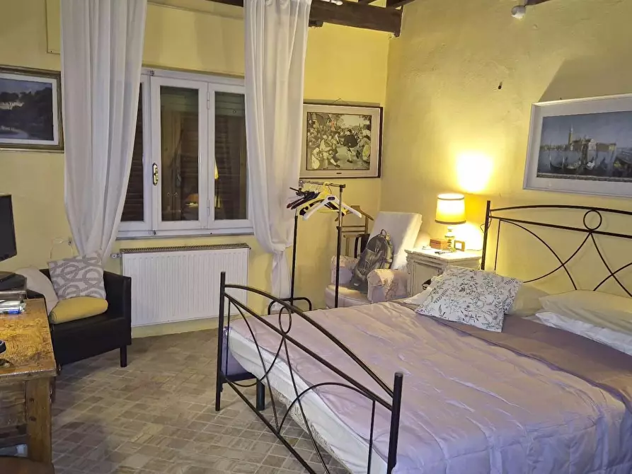 Immagine 22 di Appartamento in vendita  a Camaiore