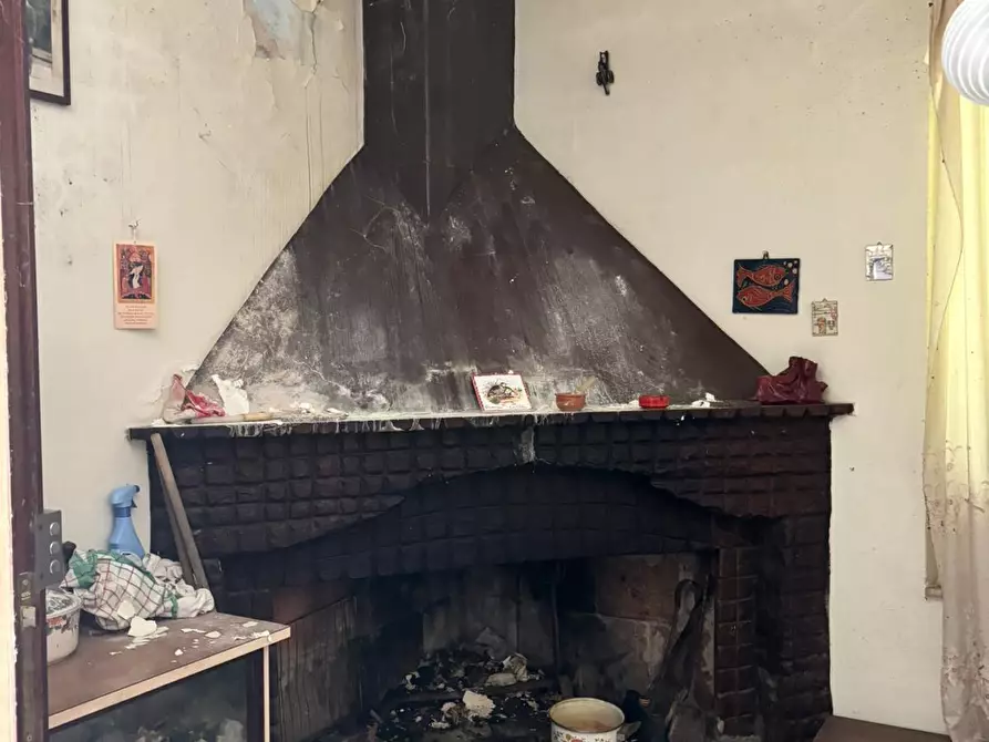 Immagine 5 di Casa semindipendente in vendita  a Licciana Nardi