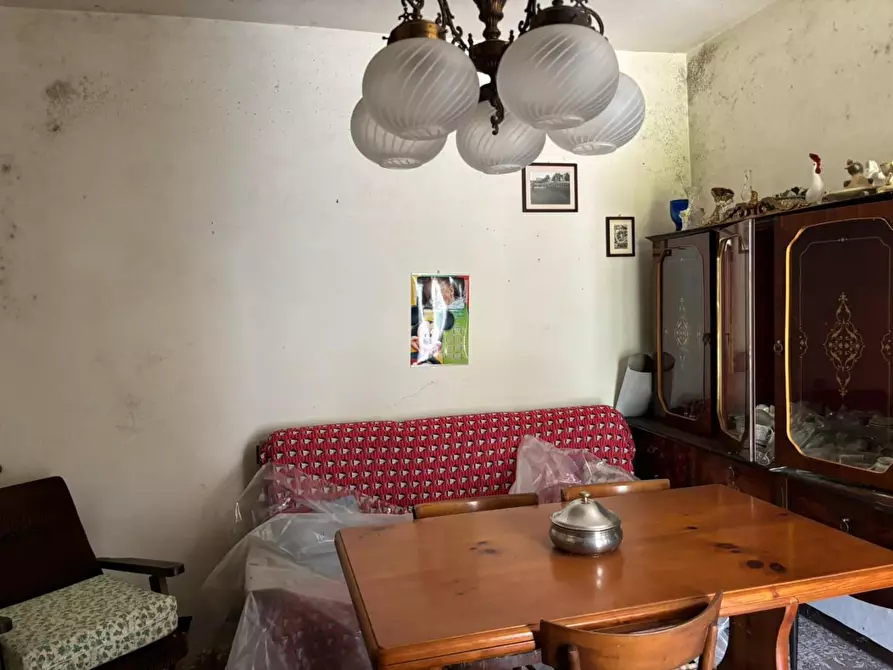 Immagine 6 di Casa semindipendente in vendita  a Licciana Nardi