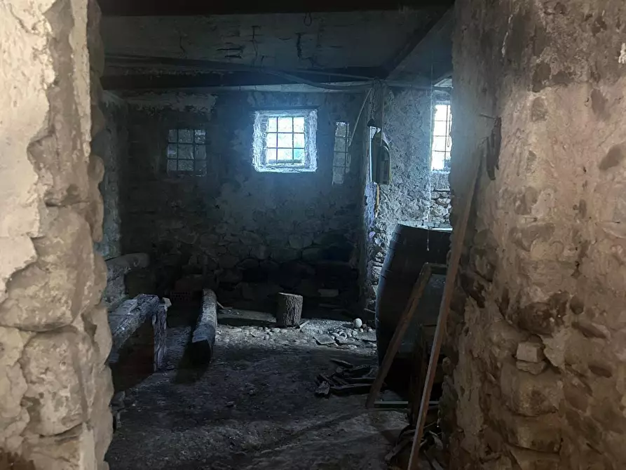 Immagine 19 di Casa semindipendente in vendita  a Licciana Nardi