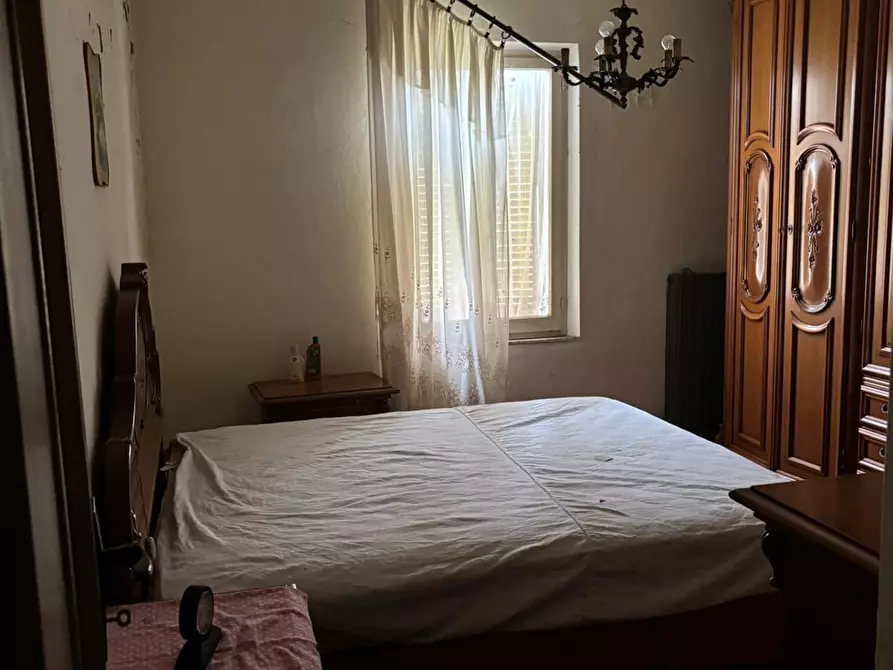 Immagine 9 di Casa semindipendente in vendita  a Licciana Nardi