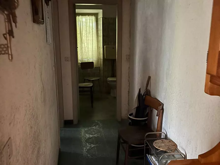 Immagine 8 di Casa semindipendente in vendita  a Licciana Nardi