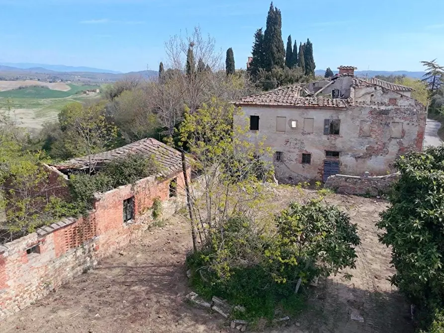 Immagine 20 di Villa in vendita  a Asciano