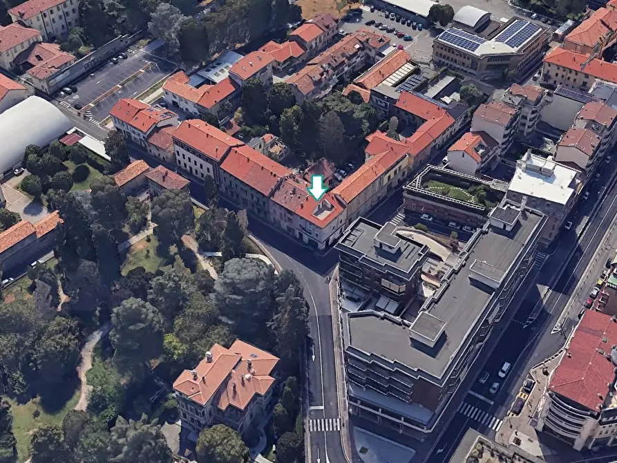 Immagine 3 di Magazzino in vendita  a Seregno