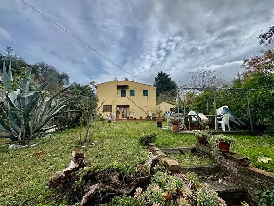 Immagine 9 di Terratetto in vendita  a Casciana Terme Lari