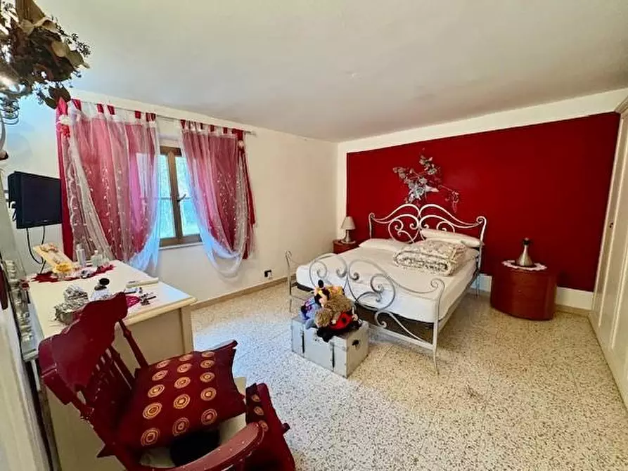 Immagine 29 di Terratetto in vendita  a Casciana Terme Lari