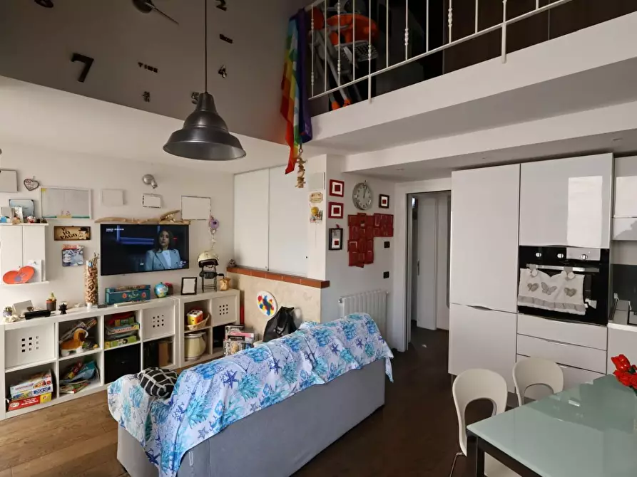 Immagine 5 di Appartamento in vendita  a Poggibonsi