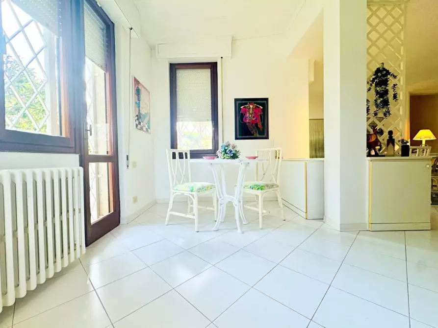 Immagine 34 di Villa in vendita  a Camaiore