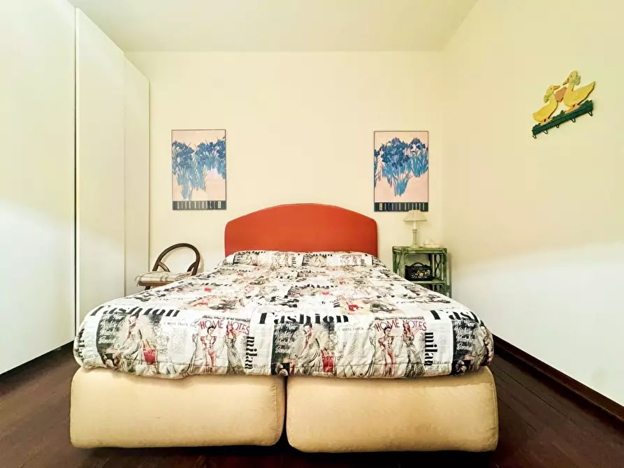 Immagine 39 di Villa in vendita  a Camaiore