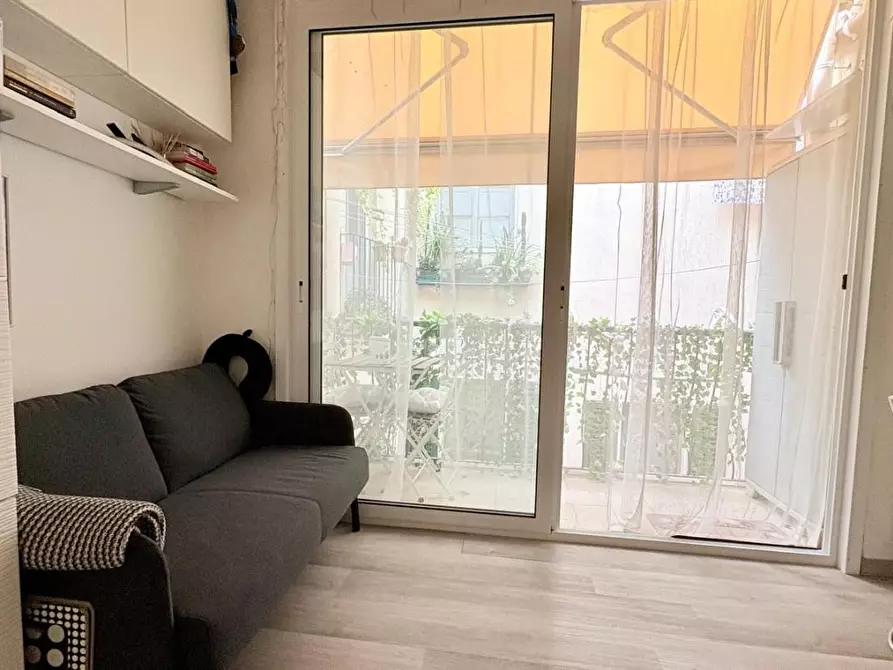 Immagine 8 di Appartamento in vendita  a Lucca