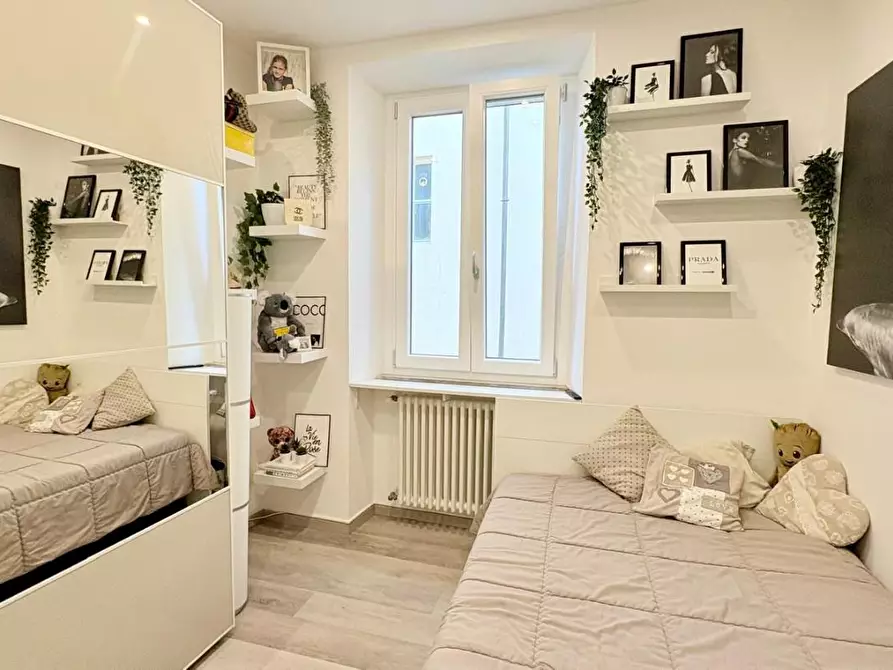 Immagine 20 di Appartamento in vendita  a Lucca