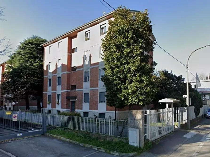 Immagine 1 di Appartamento in vendita  a Cusano Milanino