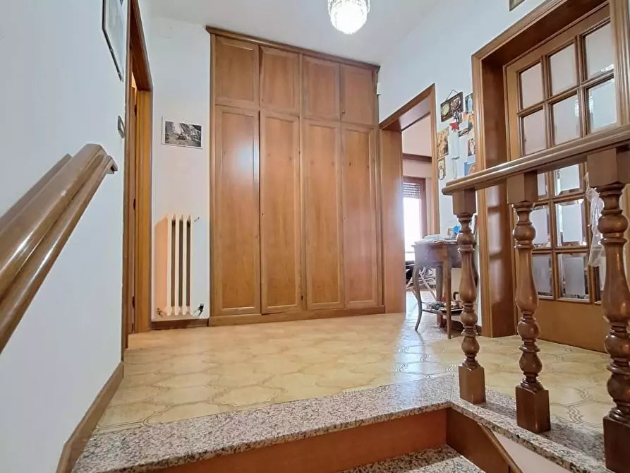 Immagine 17 di Casa bifamiliare in vendita  a Cascina