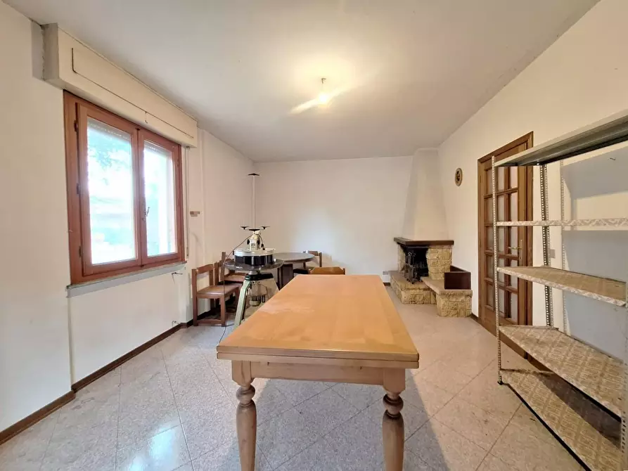 Immagine 9 di Appartamento in vendita  a Cascina