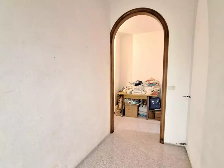 Immagine 2 di Appartamento in vendita  a Cascina