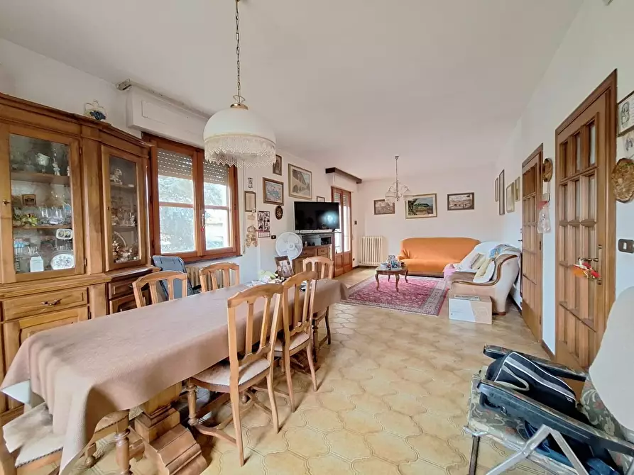 Immagine 6 di Appartamento in vendita  a Cascina