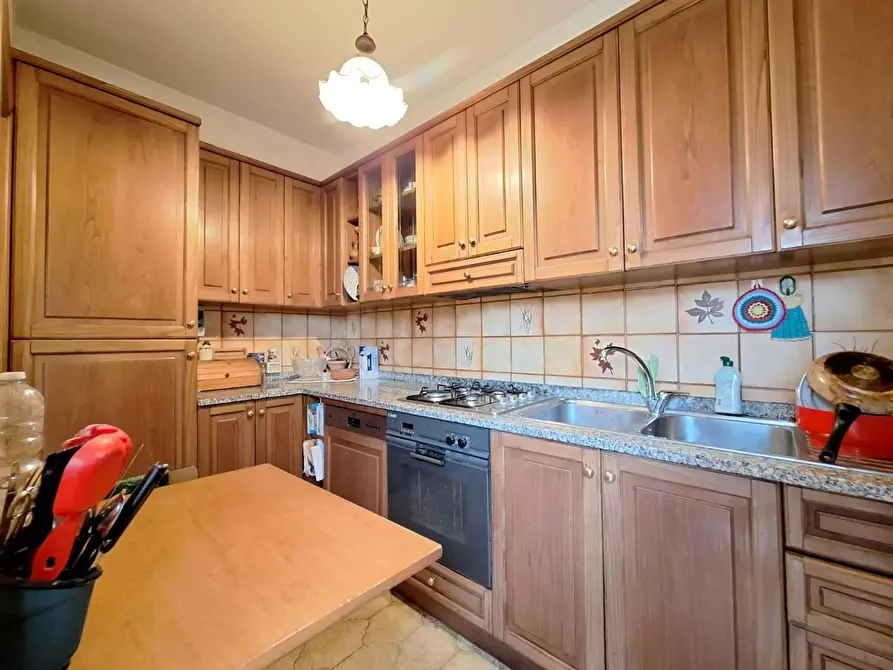 Immagine 16 di Appartamento in vendita  a Cascina