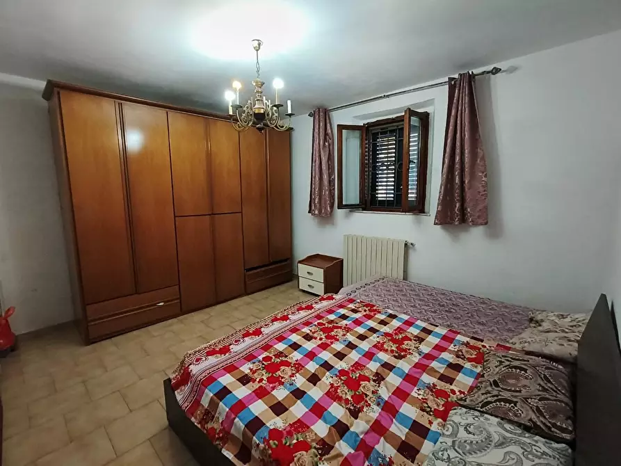 Immagine 8 di Casa semindipendente in vendita  a Collesalvetti