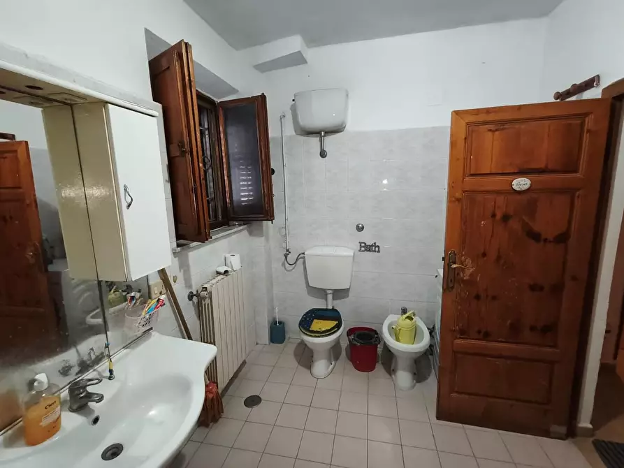 Immagine 6 di Casa semindipendente in vendita  a Collesalvetti