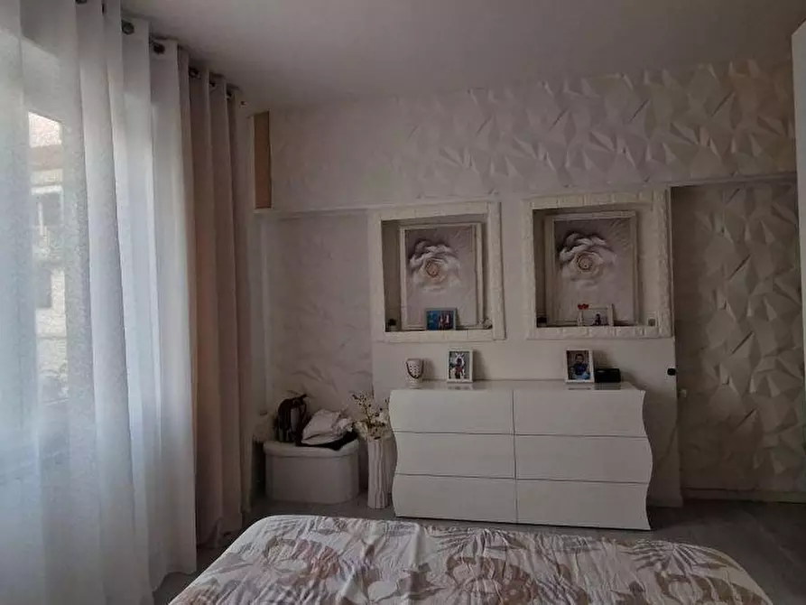 Immagine 10 di Appartamento in vendita  a Ameglia