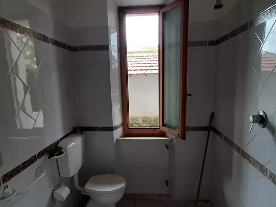 Immagine 48 di Appartamento in vendita  a Rosignano Marittimo
