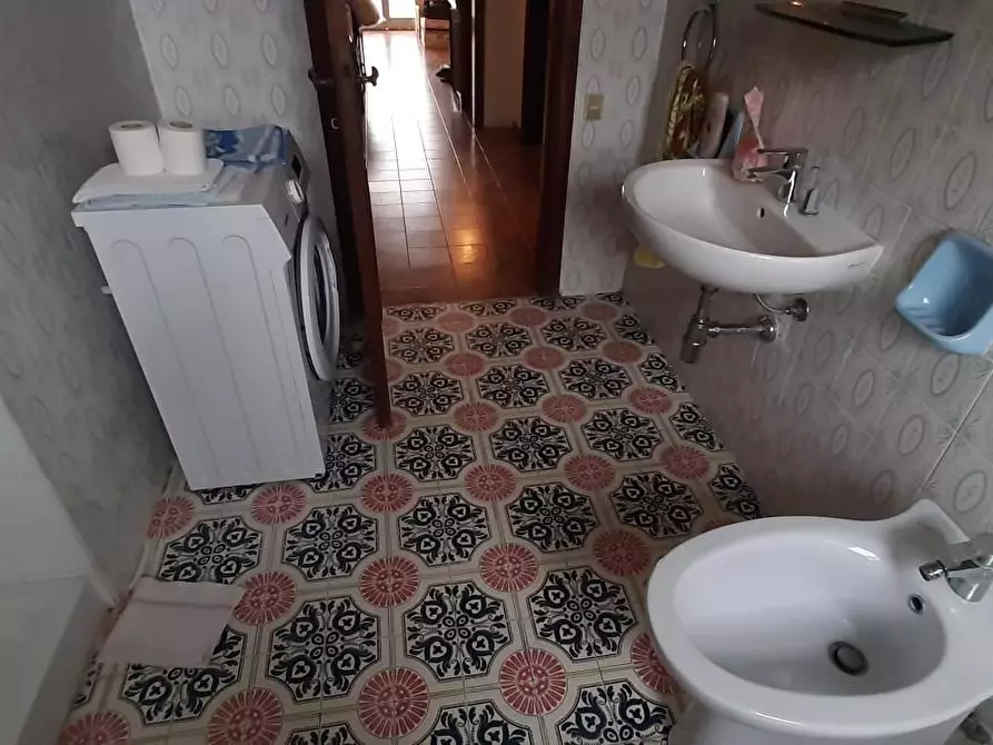 Immagine 28 di Appartamento in vendita  a Rosignano Marittimo
