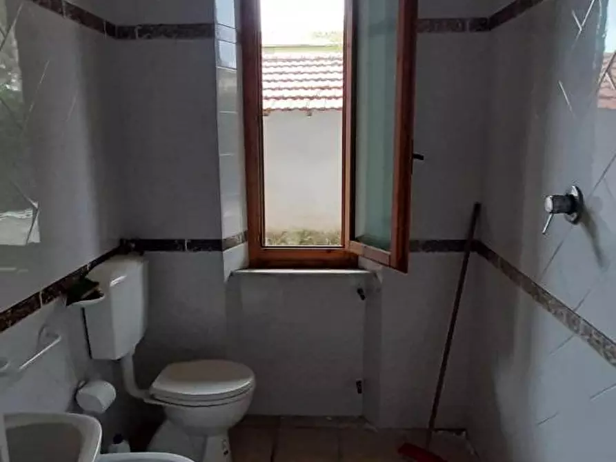 Immagine 50 di Appartamento in vendita  a Rosignano Marittimo