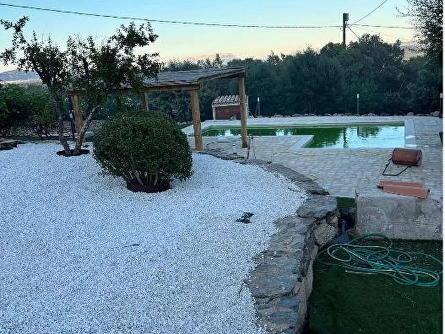Immagine 30 di Villa in vendita  a Olbia