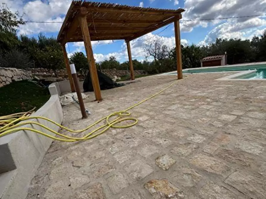 Immagine 21 di Villa in vendita  a Olbia