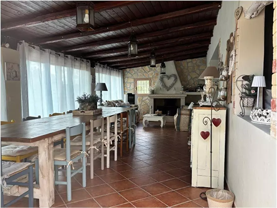 Immagine 6 di Villa in vendita  a Olbia