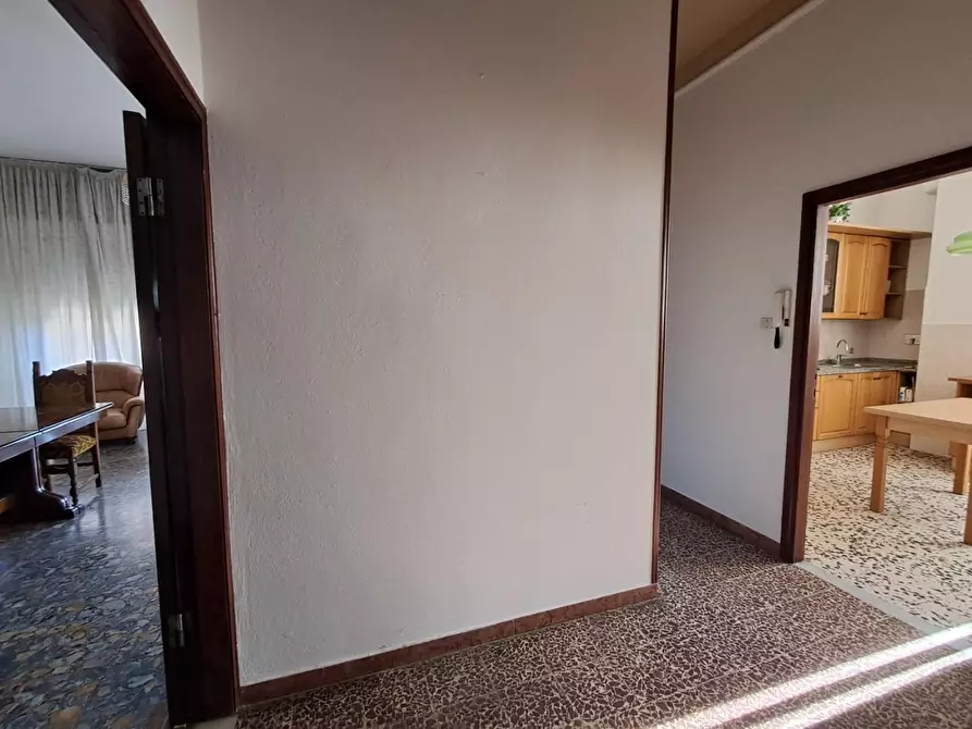 Immagine 52 di Appartamento in vendita  a Ponsacco