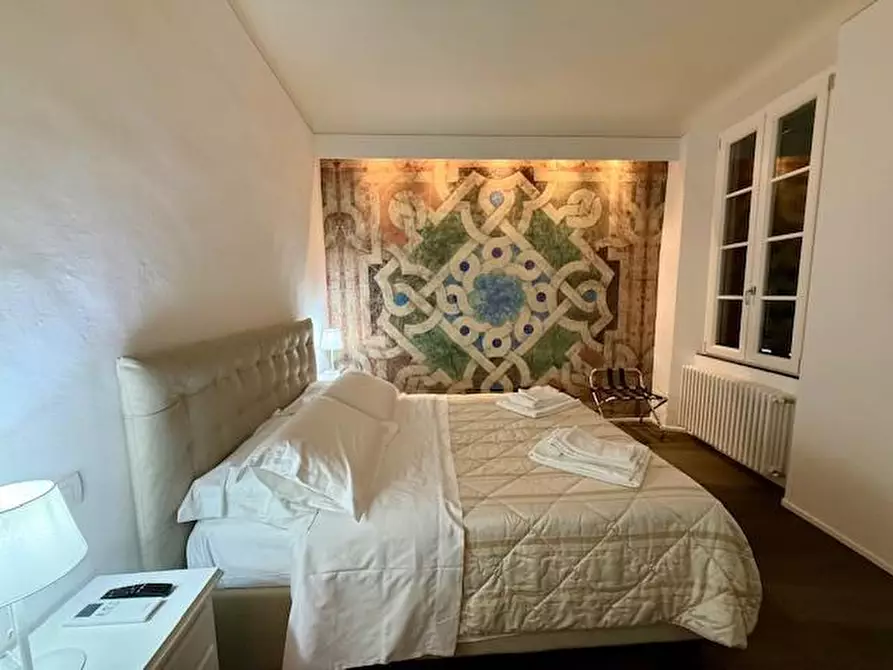 Immagine 15 di Appartamento in vendita  a Siena