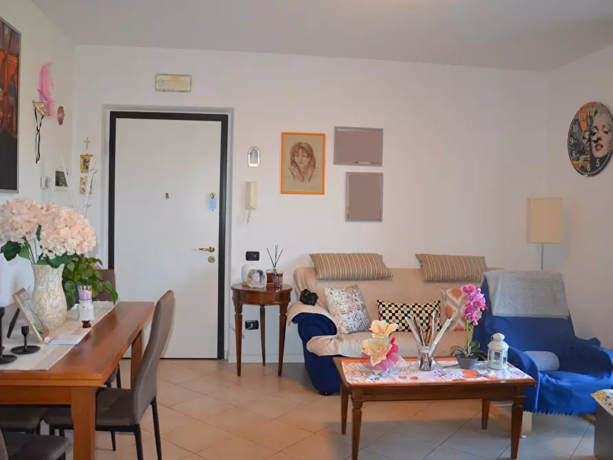 Immagine 1 di Appartamento in vendita  a Vecchiano