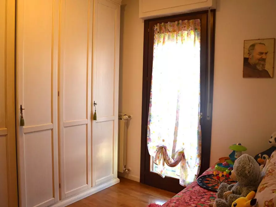 Immagine 4 di Appartamento in vendita  a Vecchiano