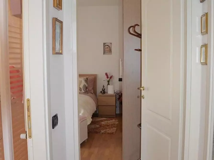 Immagine 6 di Appartamento in vendita  a Vecchiano