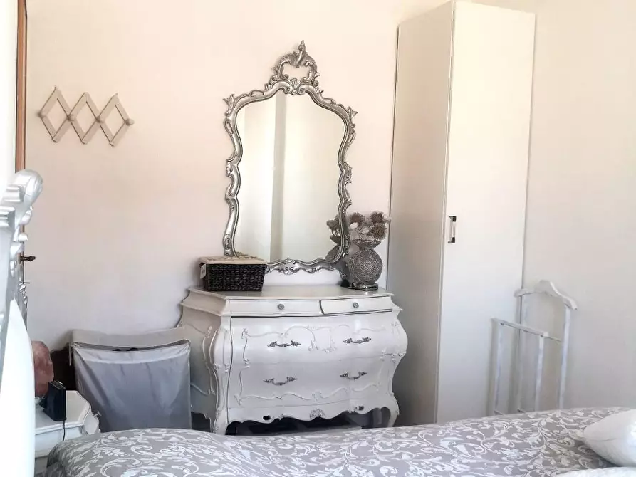 Immagine 11 di Appartamento in vendita  a Rosignano Marittimo