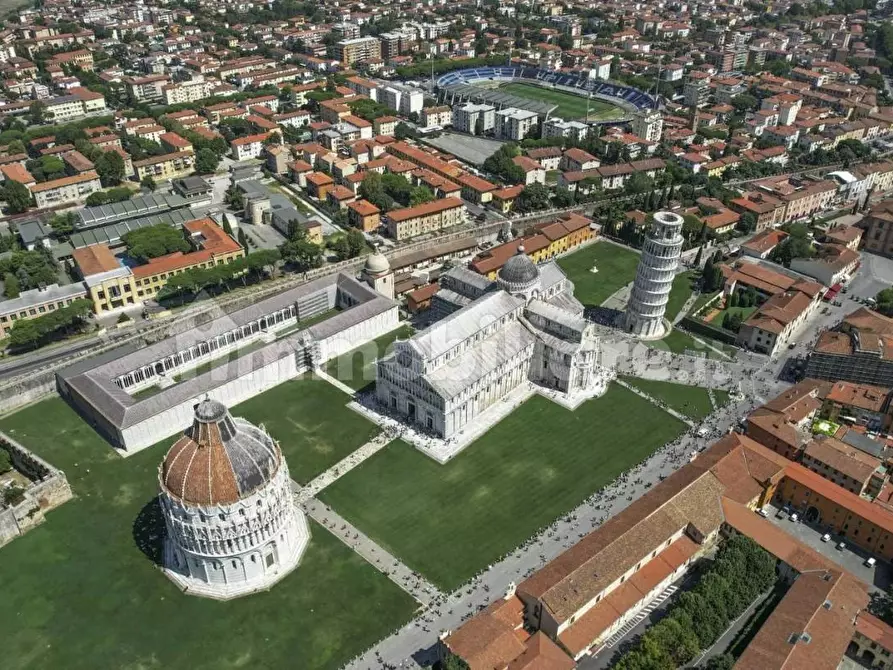 Immagine 14 di Appartamento in vendita  a Pisa