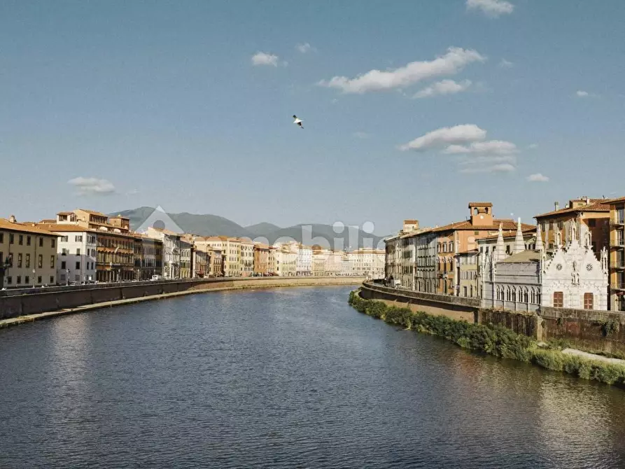 Immagine 13 di Appartamento in vendita  a Pisa
